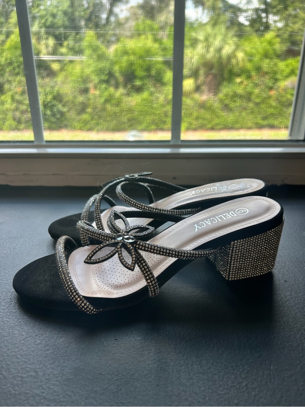 Delicacy Black Rhinestone Floral Block Heel Sandal